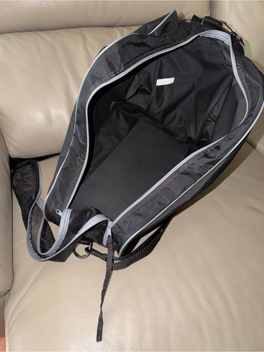 Vtg ROLLERBLADE Original black skate bag zippered w removable adjustable strap - Picture 10 of 16